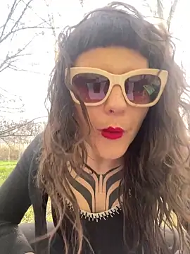 OniricFemme online show from March 5, 9:49 am