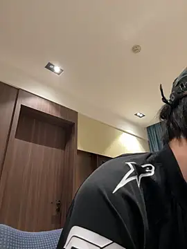 Snapshot of 1a1a1alll chatting on November 23, 3:01 pm 1a1a1alll online show from November 23, 3:01 pm