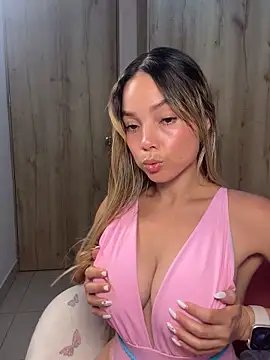 nakary00 online show from October 3, 11:35 pm