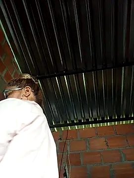 natally ross21 online show from October 15, 12:38 pm