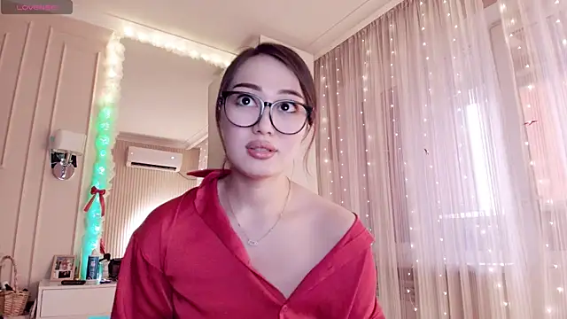 melissa yamazaki online show from July 3, 1:45 am