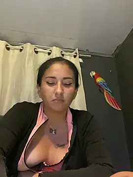 Snapshot of luna_asss chatting on June 25, 5:12 am luna asss online show from June 25, 5:12 am
