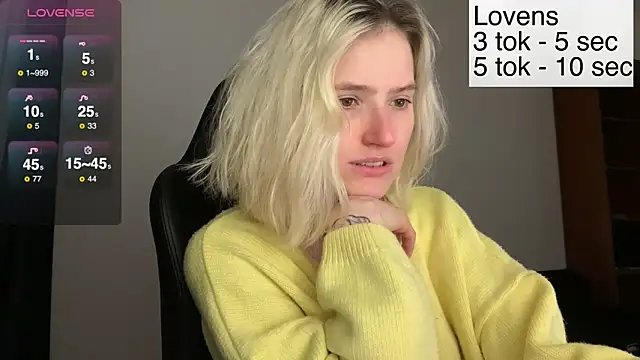 Sexy Sweets online show from December 4, 1:31 pm