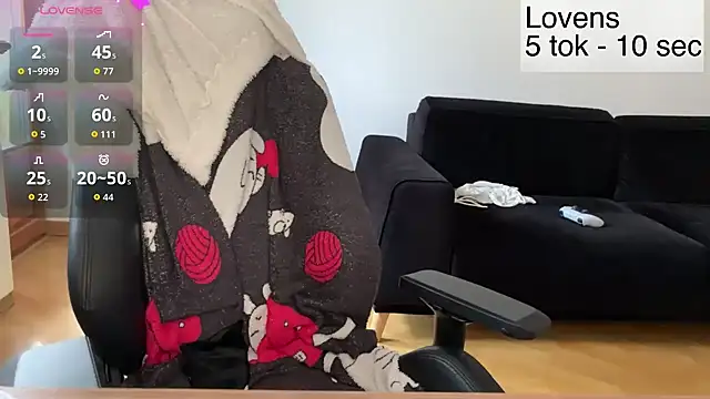 Snapshot of Sexy_Sweets chatting on March 1, 8:49 am Sexy Sweets online show from March 1, 8:49 am