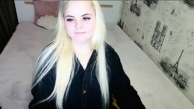 lovely-eyes online show from February 12, 8:48 pm