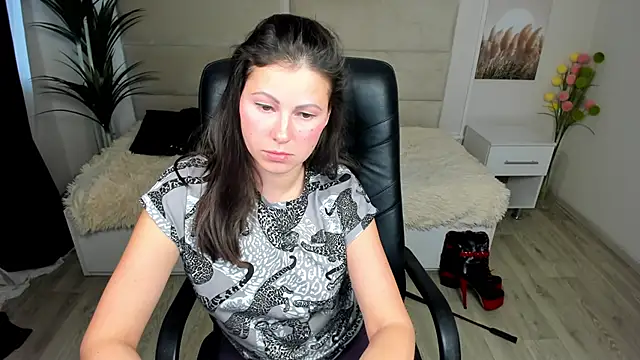 Snapshot of Dana__dom chatting on January 20, 3:48 am Dana dom online show from January 20, 3:48 am