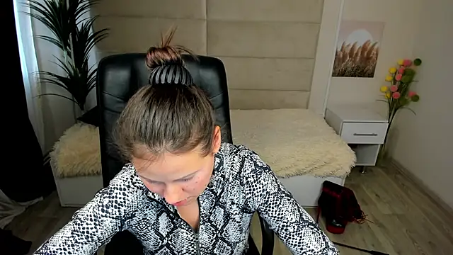 Snapshot of Dana__dom chatting on January 27, 5:47 am Dana dom online show from January 27, 5:47 am