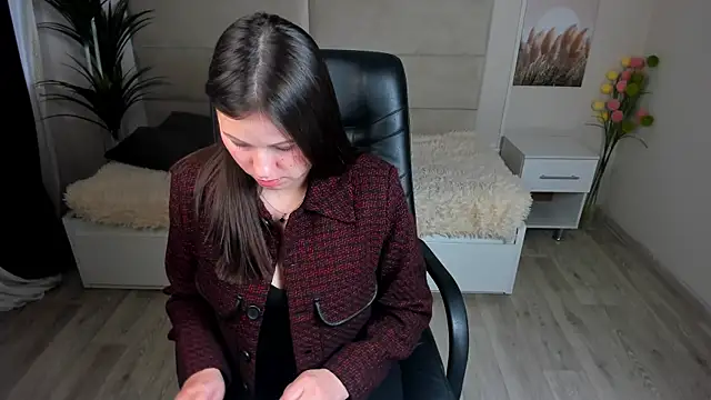 Snapshot of Dana__dom chatting on March 2, 1:47 am Dana dom online show from March 2, 1:47 am