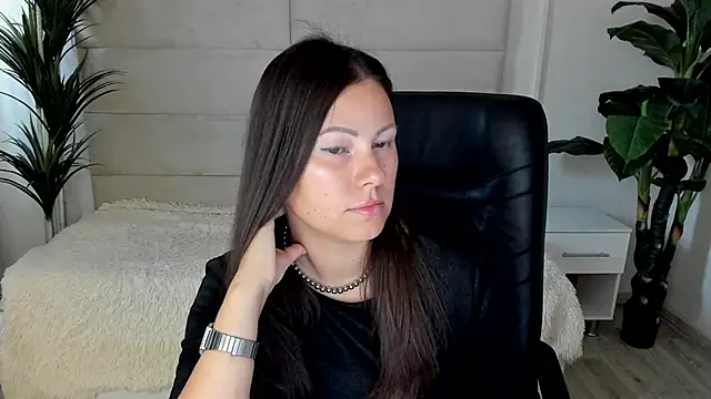 Snapshot of Dana__dom chatting on September 19, 1:18 am Dana dom online show from September 19, 1:18 am