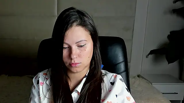 Snapshot of Dana__dom chatting on October 13, 1:05 am Dana dom online show from October 13, 1:05 am