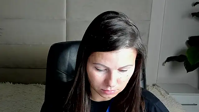 Snapshot of Dana__dom chatting on October 14, 1:17 am Dana dom online show from October 14, 1:17 am