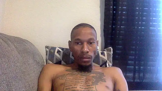 KingDerRico online show from October 17, 9:50 pm