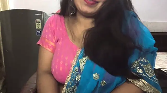 Gulaboo bhabi online show from June 11, 6:06 pm