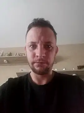 Snapshot of Chriso0007 chatting on July 9, 7:45 am Chriso0007 online show from July 9, 7:45 am