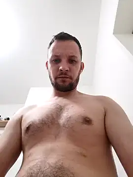 Snapshot of Chriso0007 chatting on July 19, 10:52 am Chriso0007 online show from July 19, 10:52 am