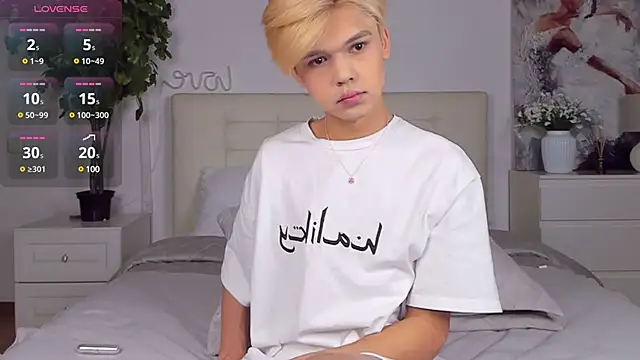 Felix Rey online show from February 18, 4:26 pm