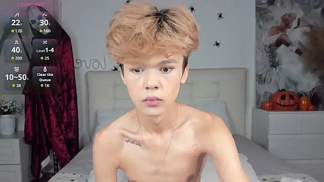 Felix Rey online show from October 26, 4:57 pm