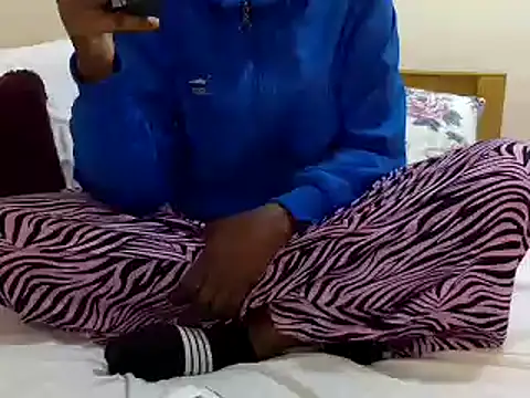 Sexy megg online show from March 18, 4:58 am