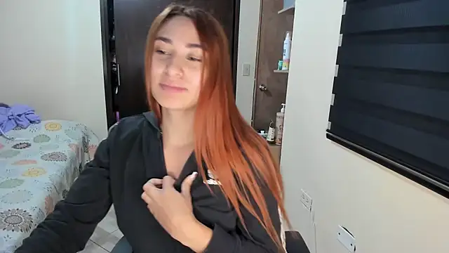 Snapshot of Amy_Walker chatting on October 1, 8:15 pm Amy Walker online show from October 1, 8:15 pm