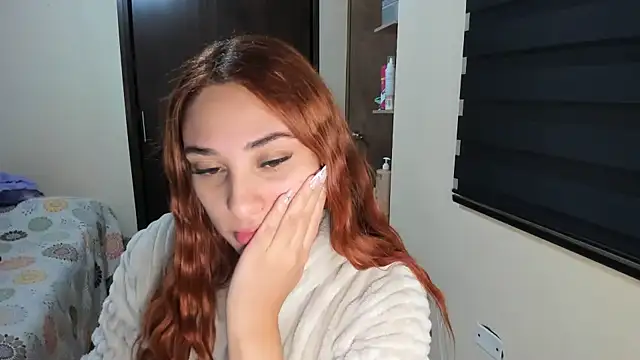 Snapshot of Amy_Walker chatting on October 12, 6:40 pm Amy Walker online show from October 12, 6:40 pm