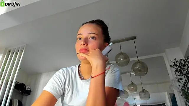 IreneVON online show from July 19, 4:38 am
