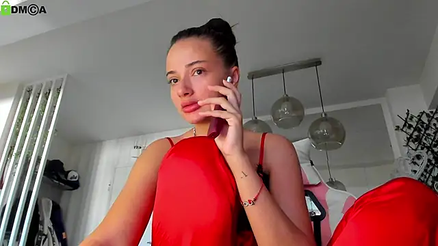 IreneVON online show from July 28, 4:30 am
