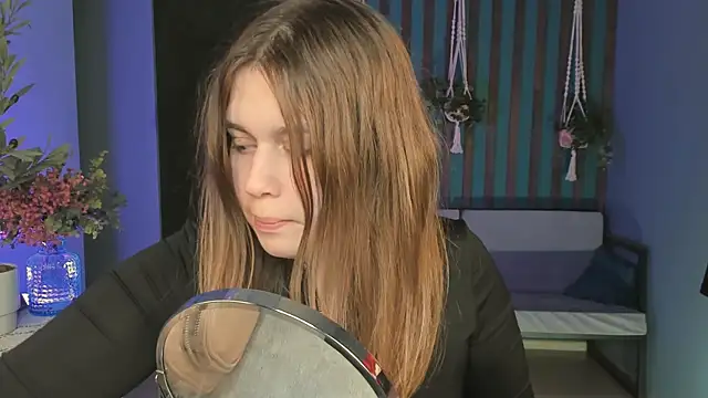 Snapshot of FioraMarmoris chatting on October 5, 5:50 am FioraMarmoris online show from October 5, 5:50 am