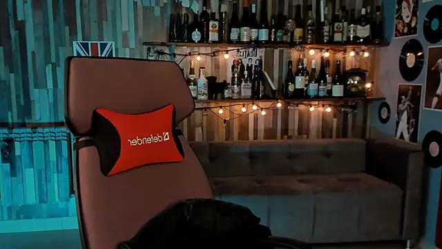 Snapshot of FioraMarmoris chatting on October 11, 5:17 am FioraMarmoris online show from October 11, 5:17 am