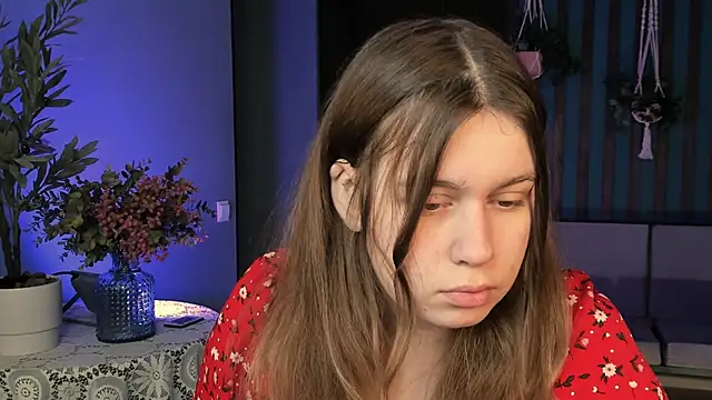 Snapshot of FioraMarmoris chatting on October 12, 5:28 am FioraMarmoris online show from October 12, 5:28 am