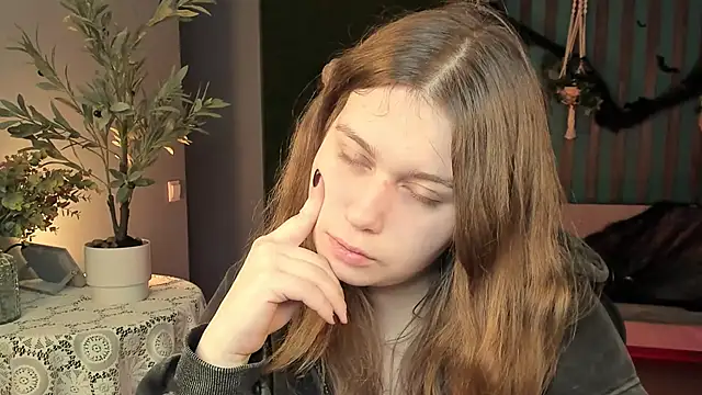 Snapshot of FioraMarmoris chatting on October 25, 5:15 am FioraMarmoris online show from October 25, 5:15 am