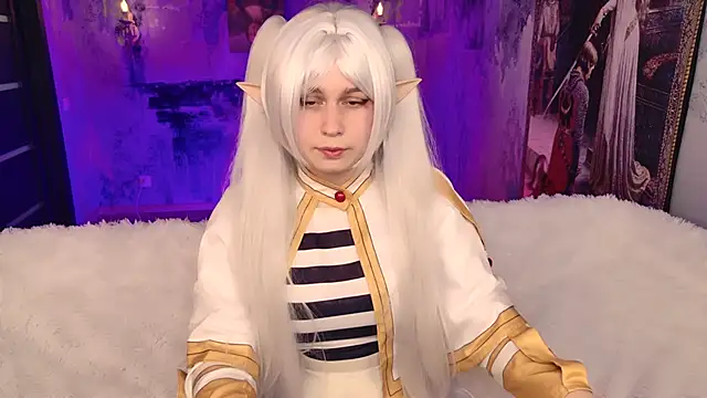 Snapshot of FioraMarmoris chatting on December 1, 2:11 pm FioraMarmoris online show from December 1, 2:11 pm