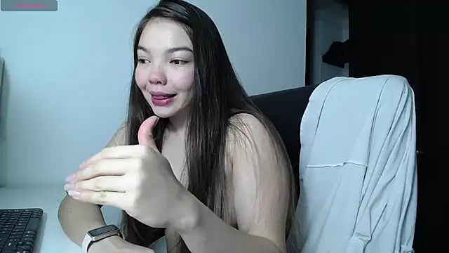Snapshot of venelope1 chatting on April 16, 3:18 am venelope1 online show from April 16, 3:18 am