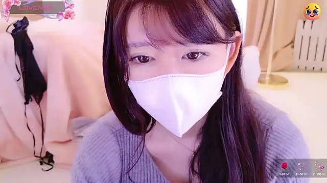 maii- online show from March 13, 10:54 pm