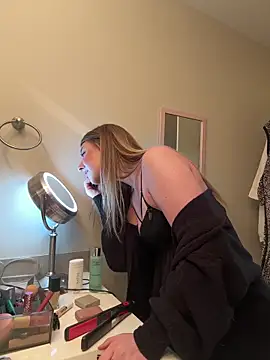 sophielove888 online show from March 20, 6:09 pm