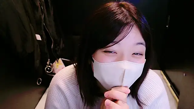 Snapshot of HaruruHappy chatting on March 1, 9:29 am HaruruHappy online show from March 1, 9:29 am