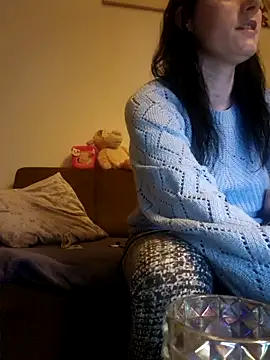Jasmin-White online show from December 3, 8:06 pm