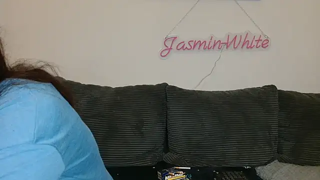 Jasmin-White online show from February 21, 7:59 pm