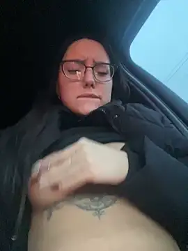 Snapshot of NarcissaHot chatting on December 13, 2:10 am NarcissaHot online show from December 13, 2:10 am