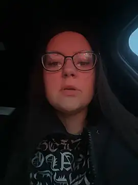 Snapshot of NarcissaHot chatting on December 24, 2:10 am NarcissaHot online show from December 24, 2:10 am