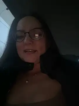 Snapshot of NarcissaHot chatting on December 28, 2:11 am NarcissaHot online show from December 28, 2:11 am