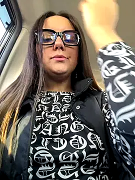 Snapshot of NarcissaHot chatting on September 10, 2:11 am NarcissaHot online show from September 10, 2:11 am