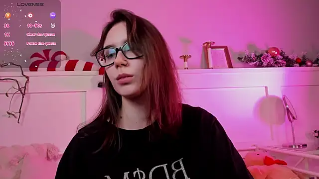 UnaMedison online show from December 24, 1:17 pm