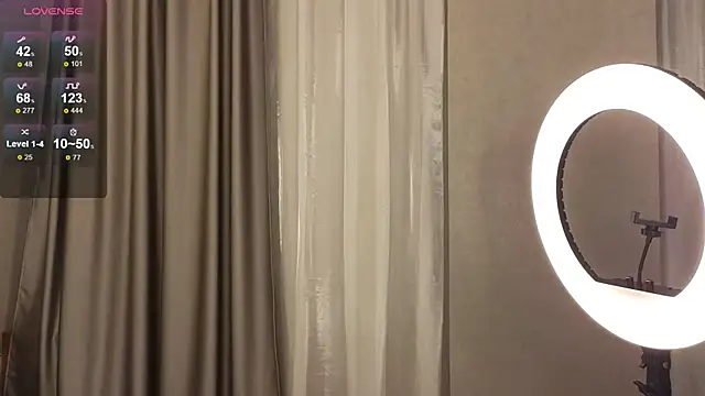 Snapshot of ammy_cummy chatting on October 1, 10:10 am ammy cummy online show from October 1, 10:10 am