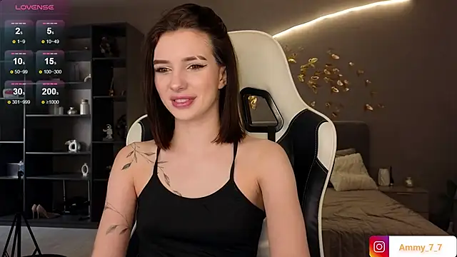 Snapshot of ammy_cummy chatting on October 12, 10:03 am ammy cummy online show from October 12, 10:03 am