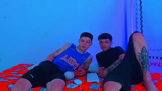 HOT boy2025 online show from February 23, 4:17 am