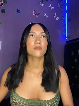 mailyreid online show from December 14, 2:23 am