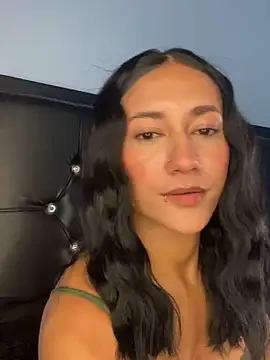 mailyreid online show from December 29, 8:37 pm