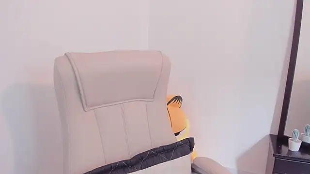 little-eli online show from February 10, 7:07 pm