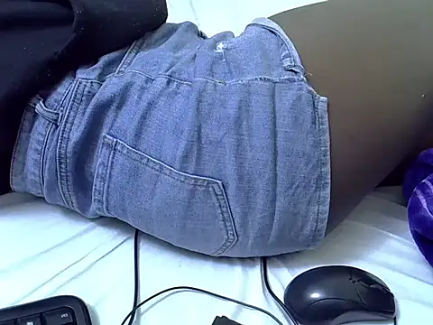 naughtycate  online show from November 2, 12:29 pm