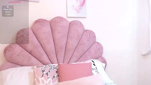 MilaaAdams online show from July 20, 9:56 am